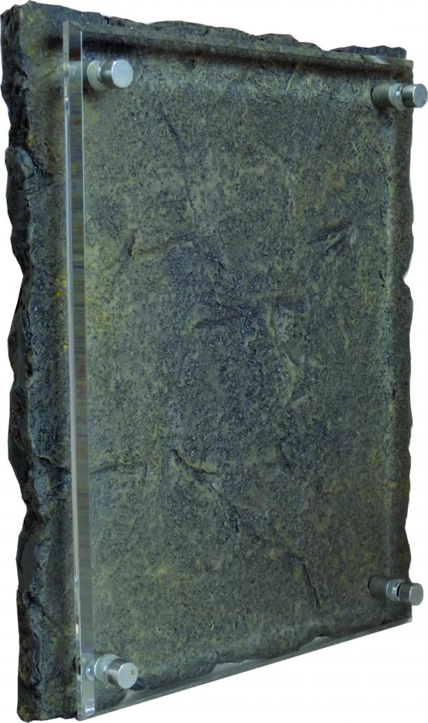 8X10 Rock Resin Plaque